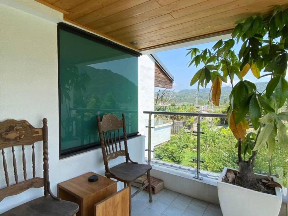 יוצ'י Roaming Cloud Sun Moon Lake B&B מראה חיצוני תמונה